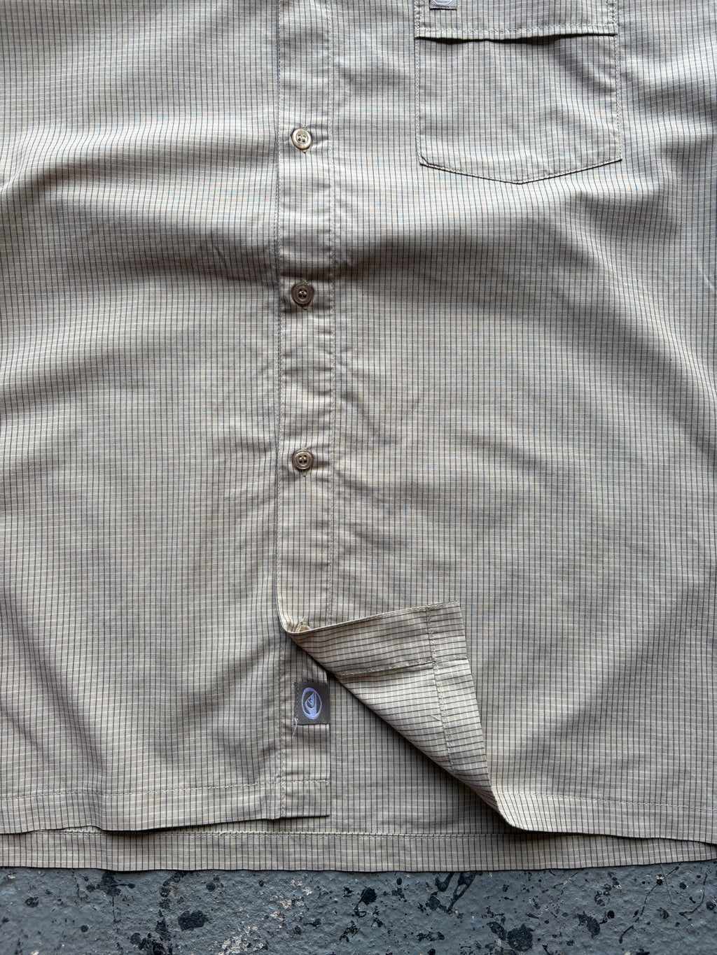 2000s Checkered Quiksilver Beige / Brown Shirt