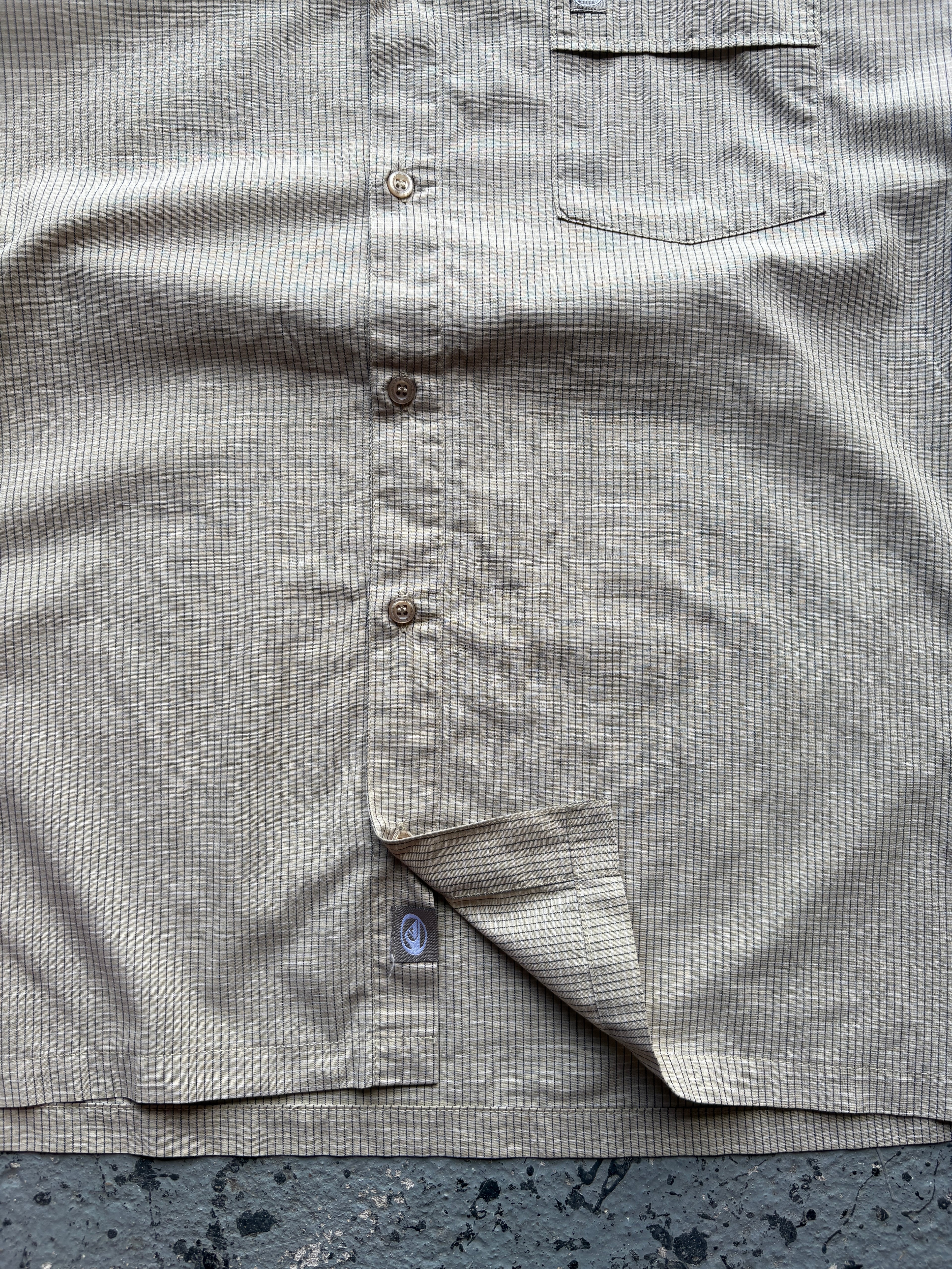 2000s Checkered Quiksilver Beige / Brown Shirt