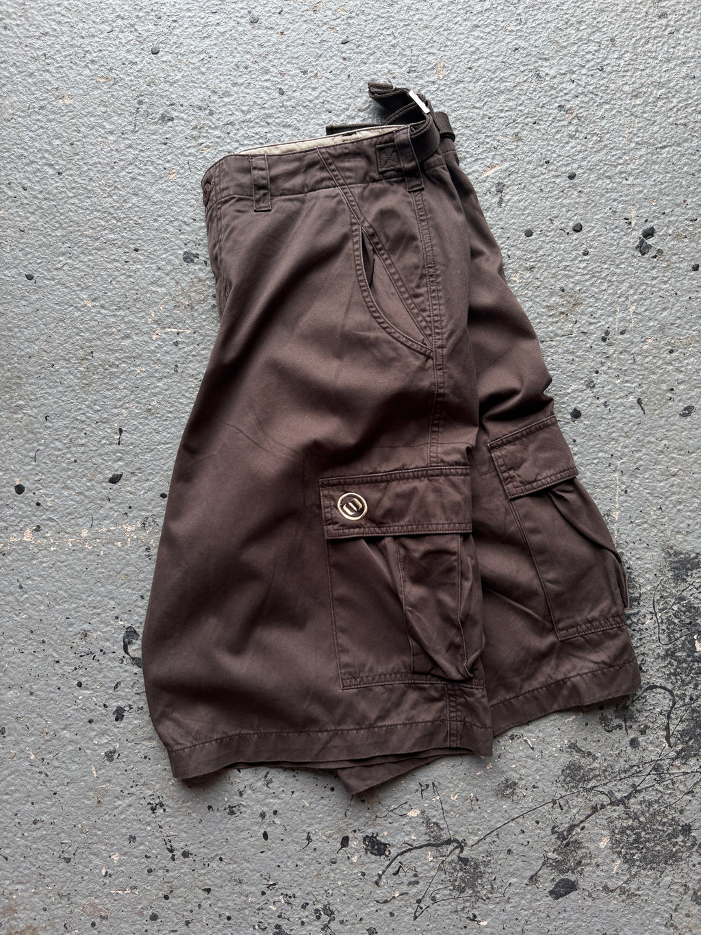 2000s Animal Cargo Shorts Brown