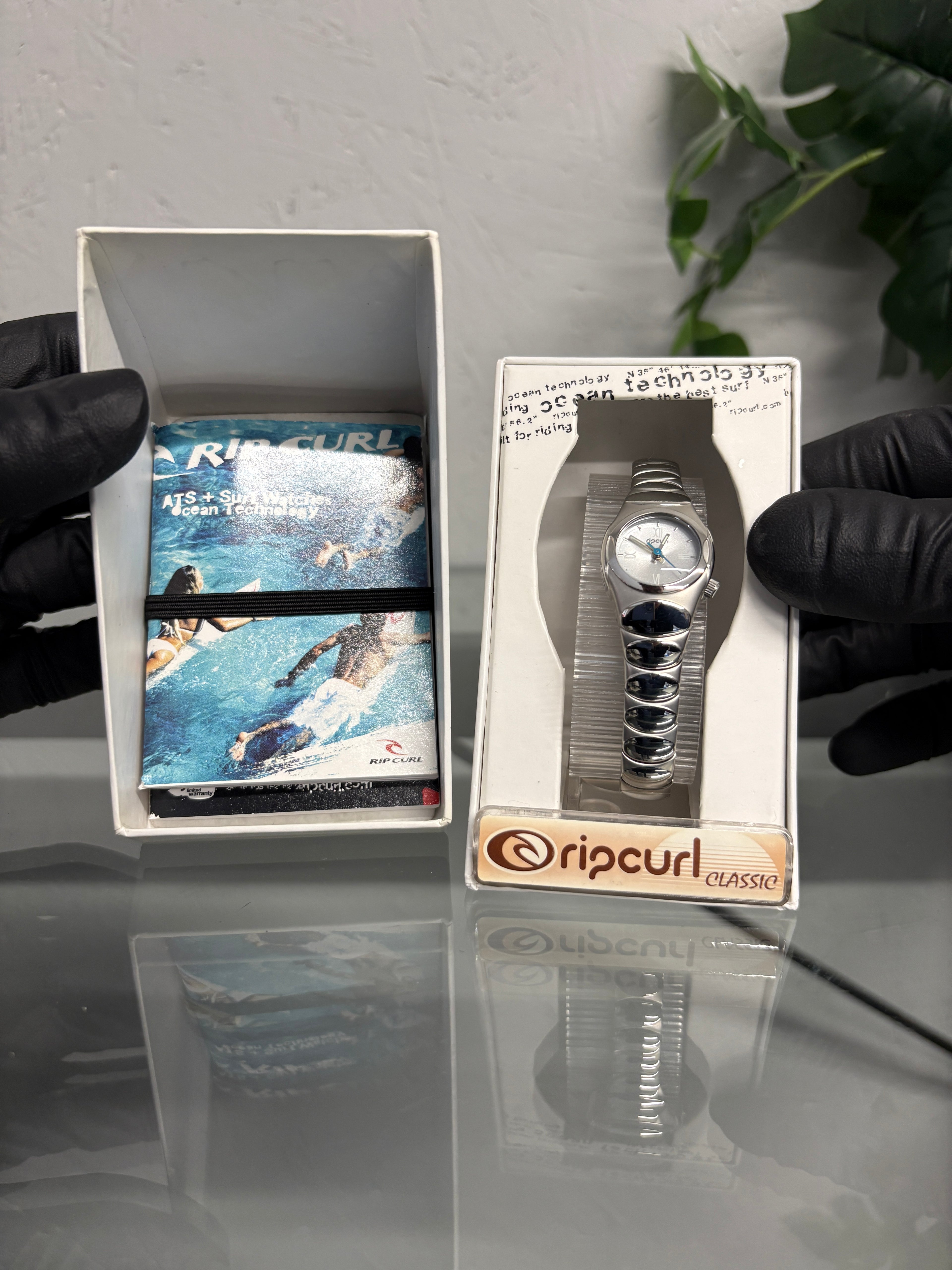 2000s Rip Curl Classic Watch Silver Cyber Surf Watch Boxed