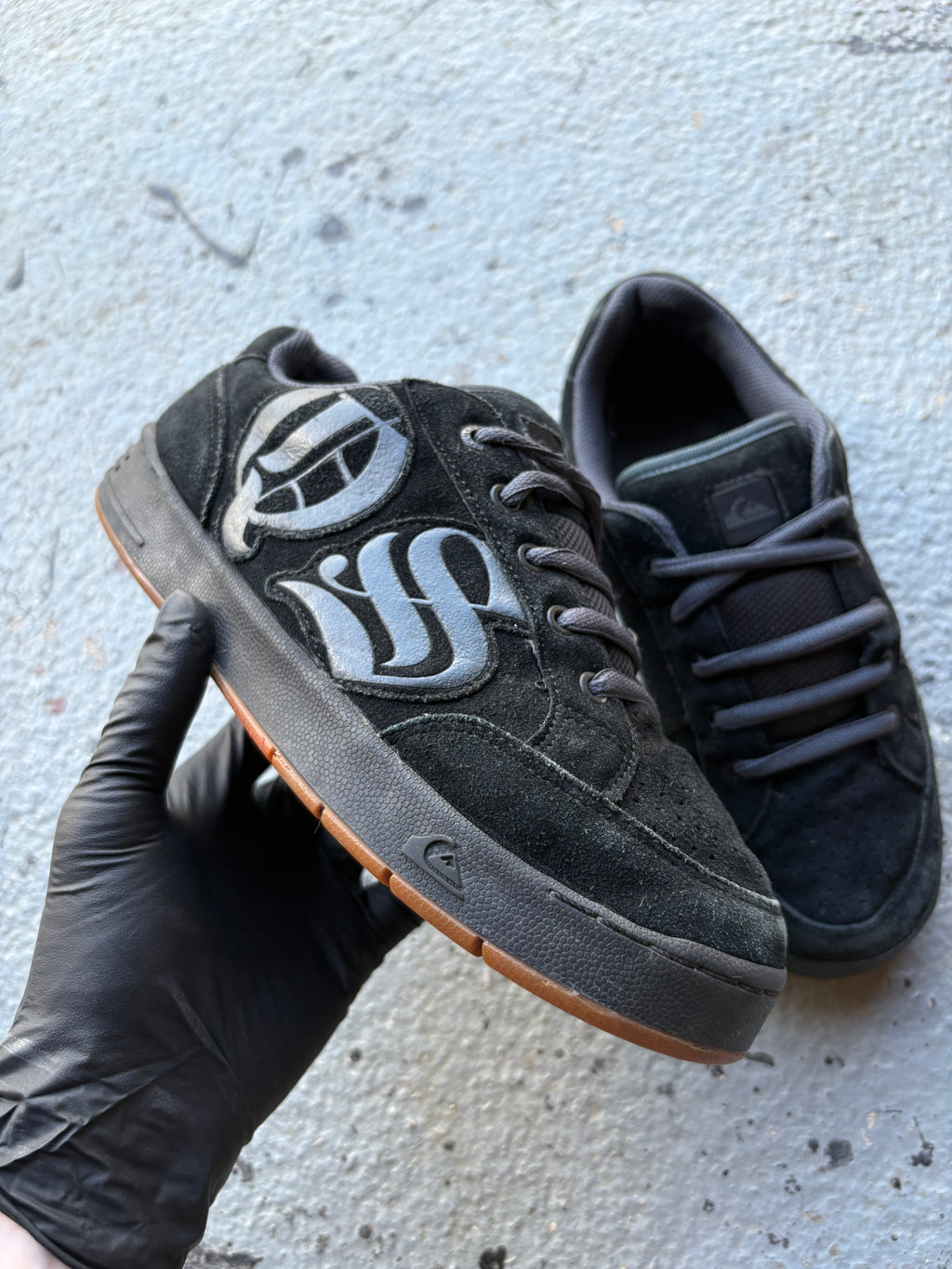 2000s Quiksilver Chunky Skate Shoes Black Suede