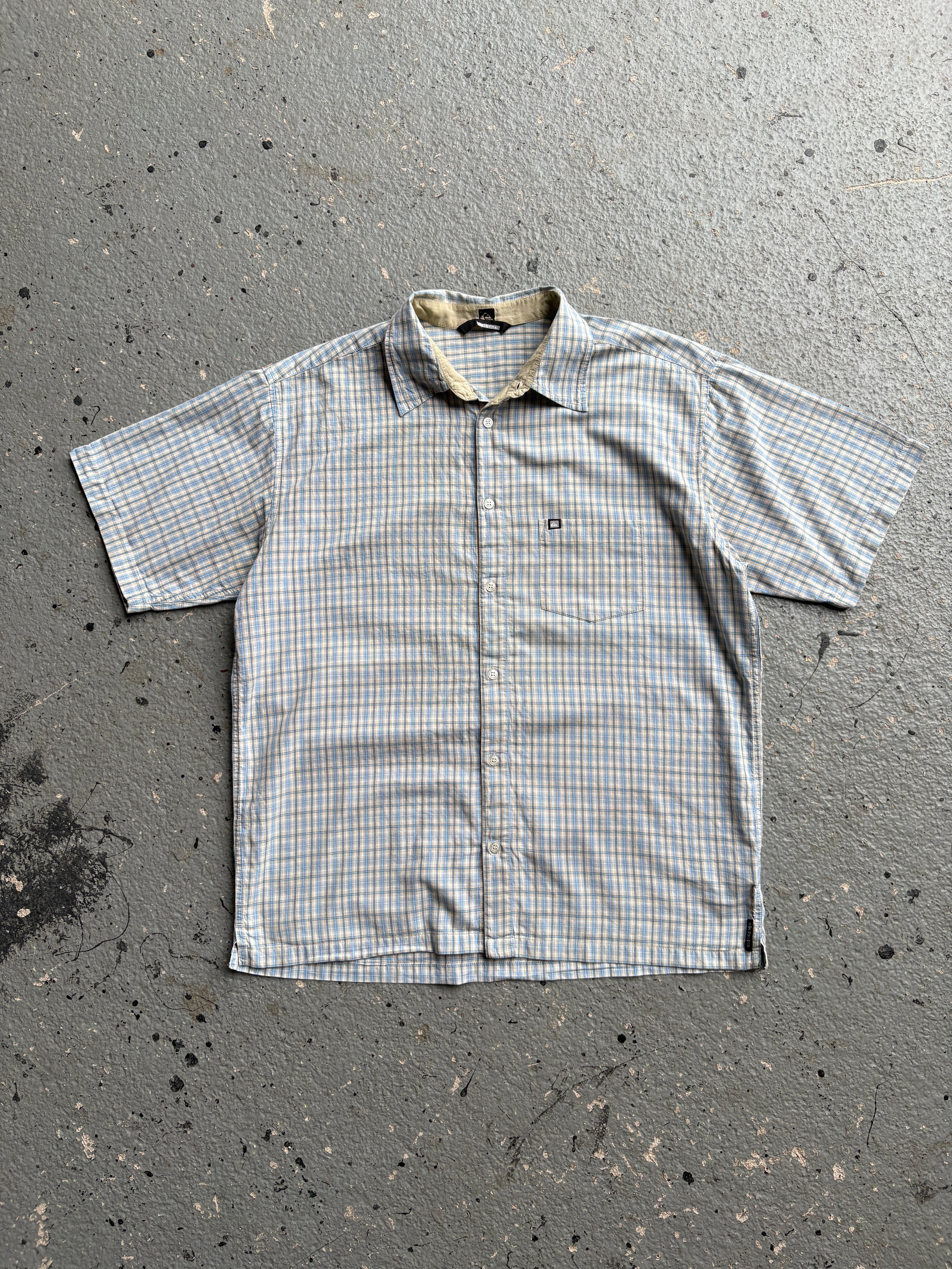 2000s Quiksilver Checkered Shirt Blue / White Back Spellout