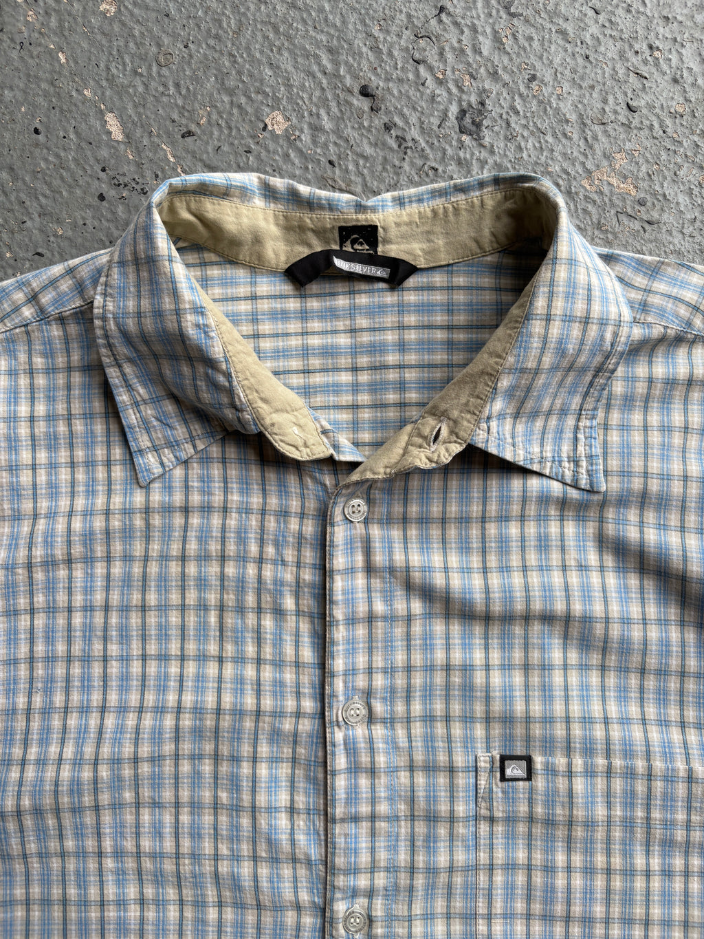 2000s Quiksilver Checkered Shirt Blue / White Back Spellout