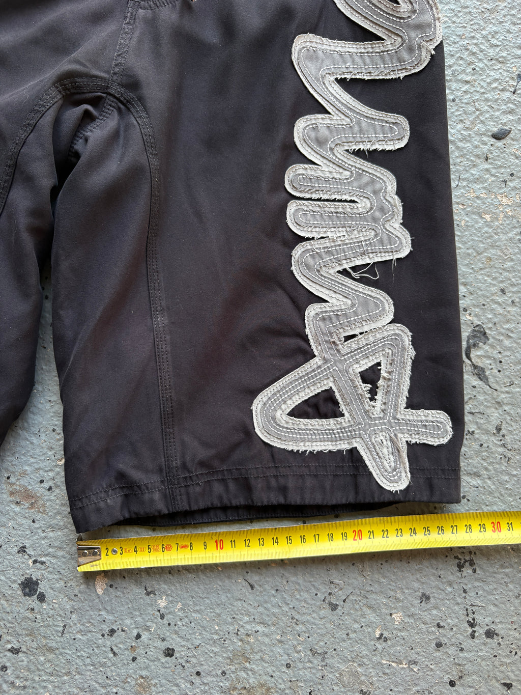 2000s Animal Board Shorts Spell Out Black / Grey