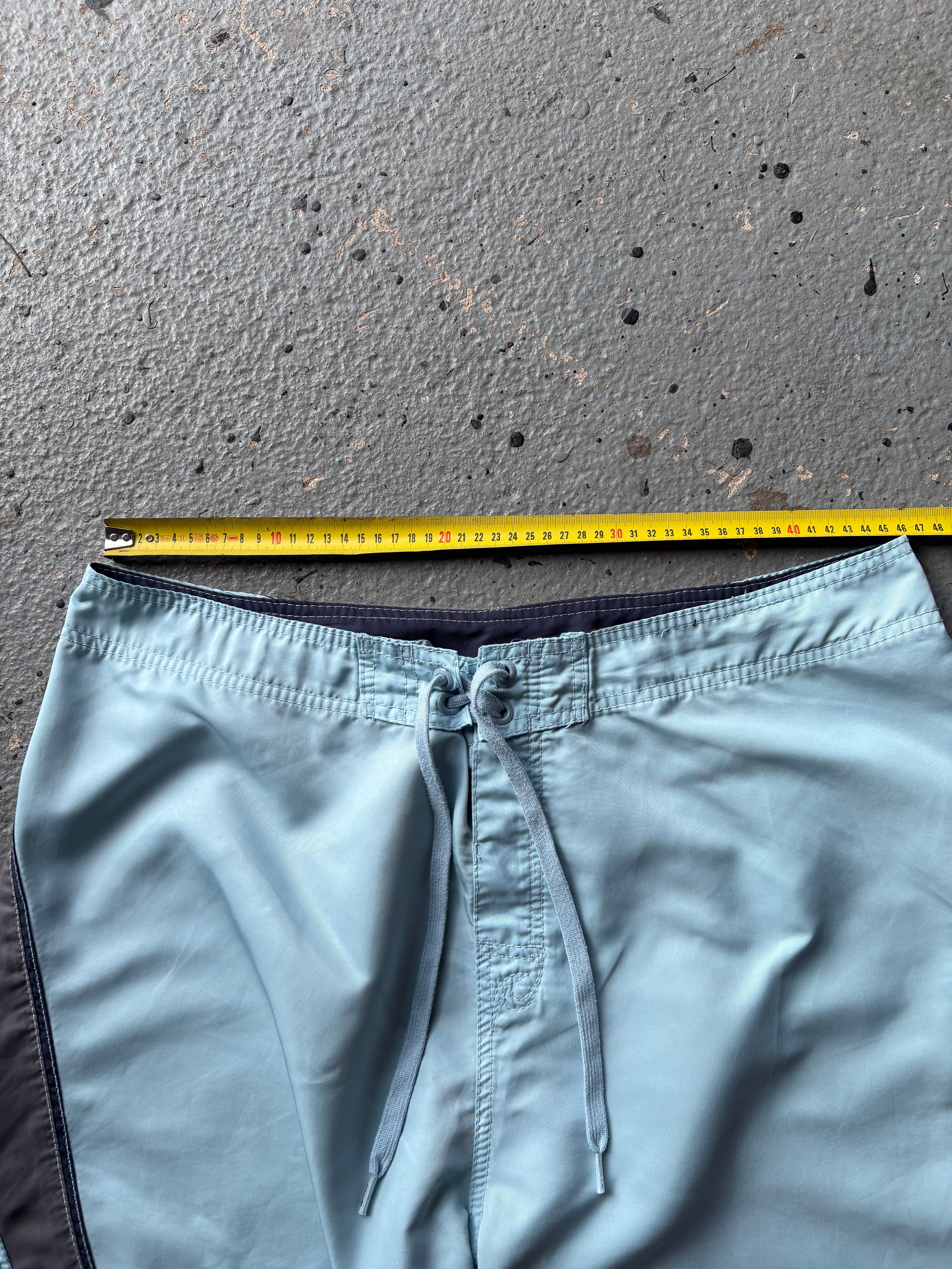2000s Rip Curl Board Shorts Turquoise / Navy