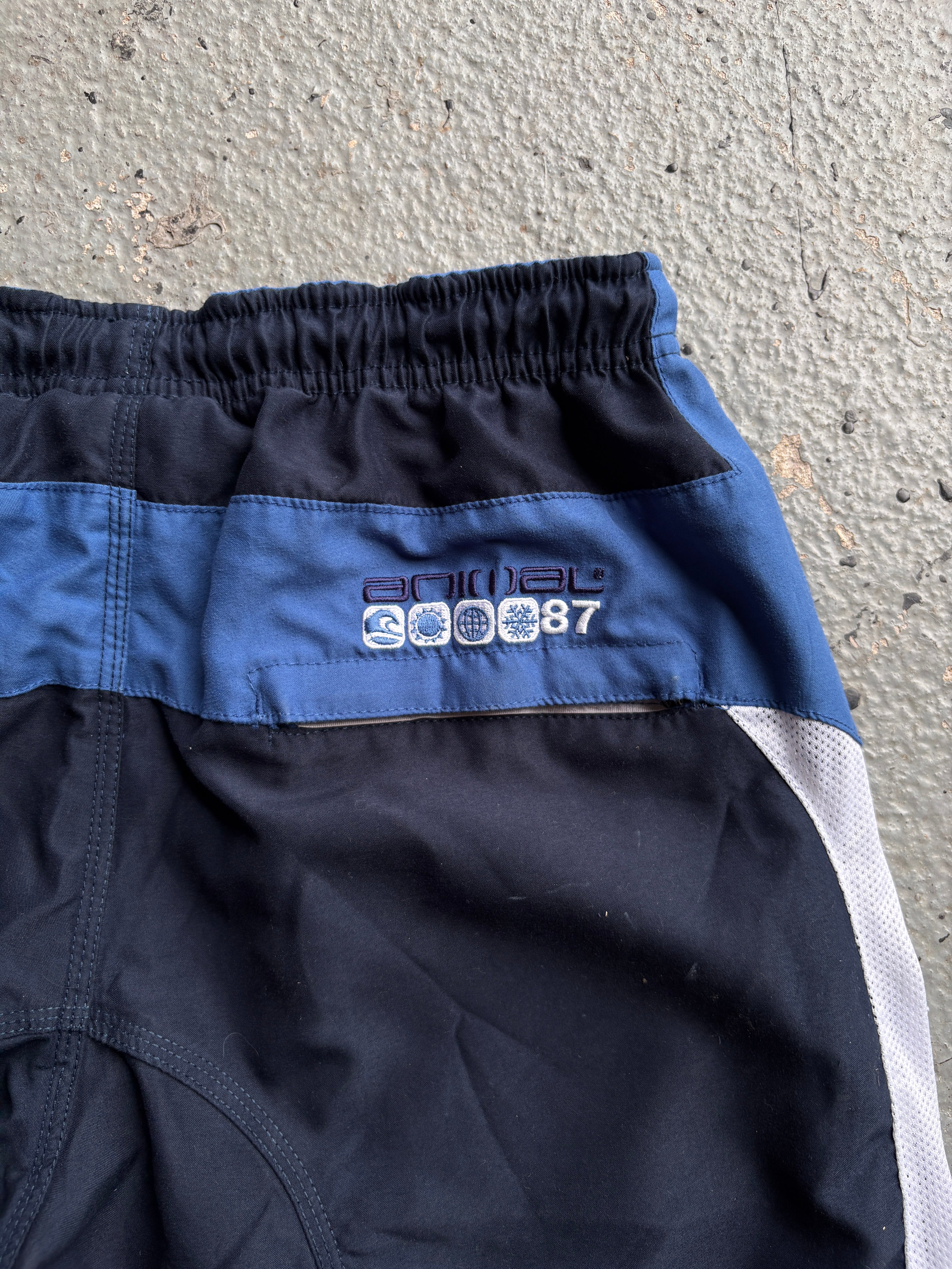 2000s Animal Board Shorts Navy/White