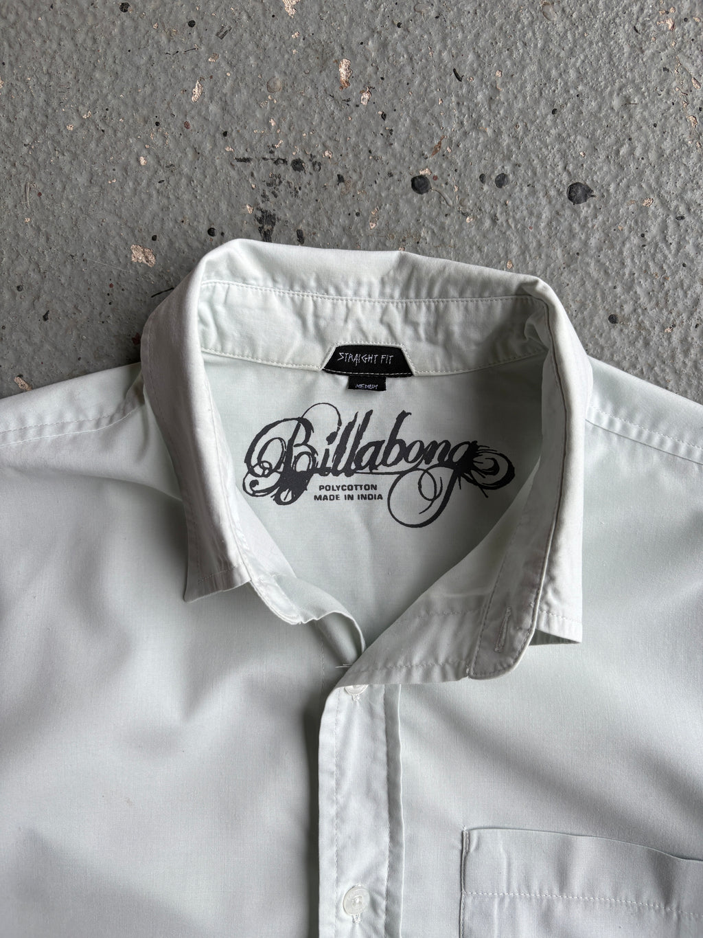 2000s Billabong Mint Green Button Up Shirt Spellout White
