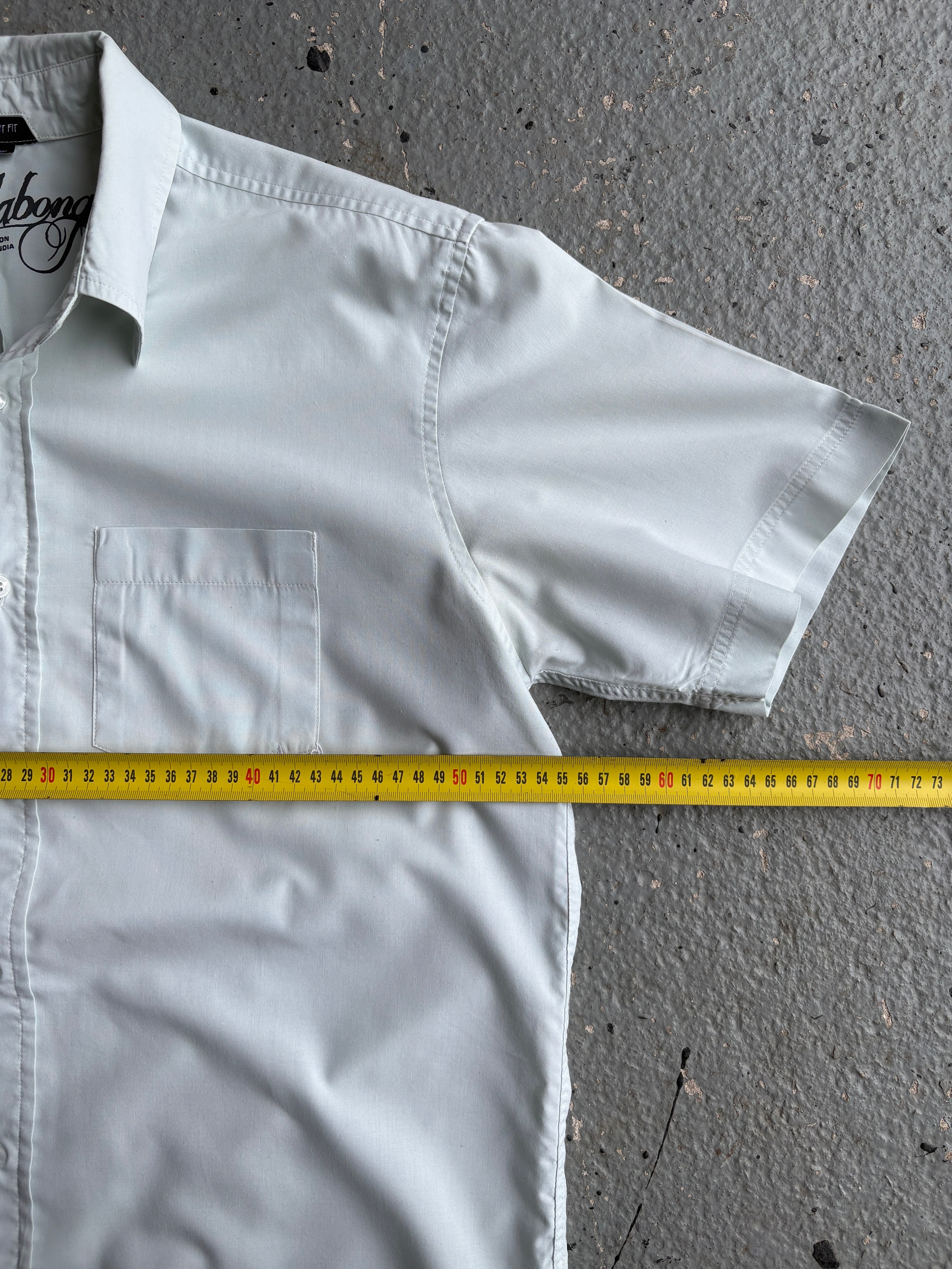 2000s Billabong Mint Green Button Up Shirt Spellout White