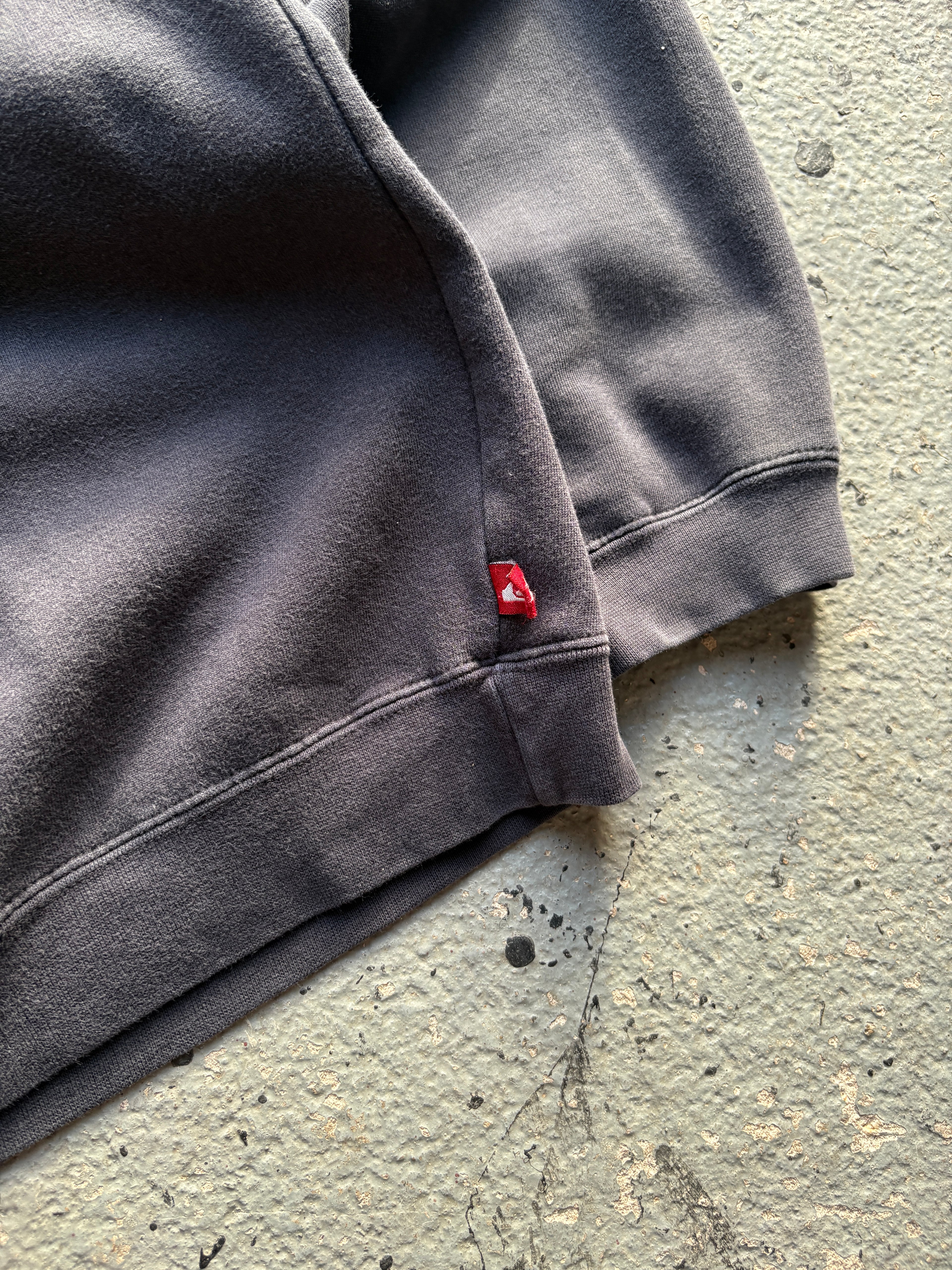 2000s Quiksilver Hoodie Spellout Navy / White / Red