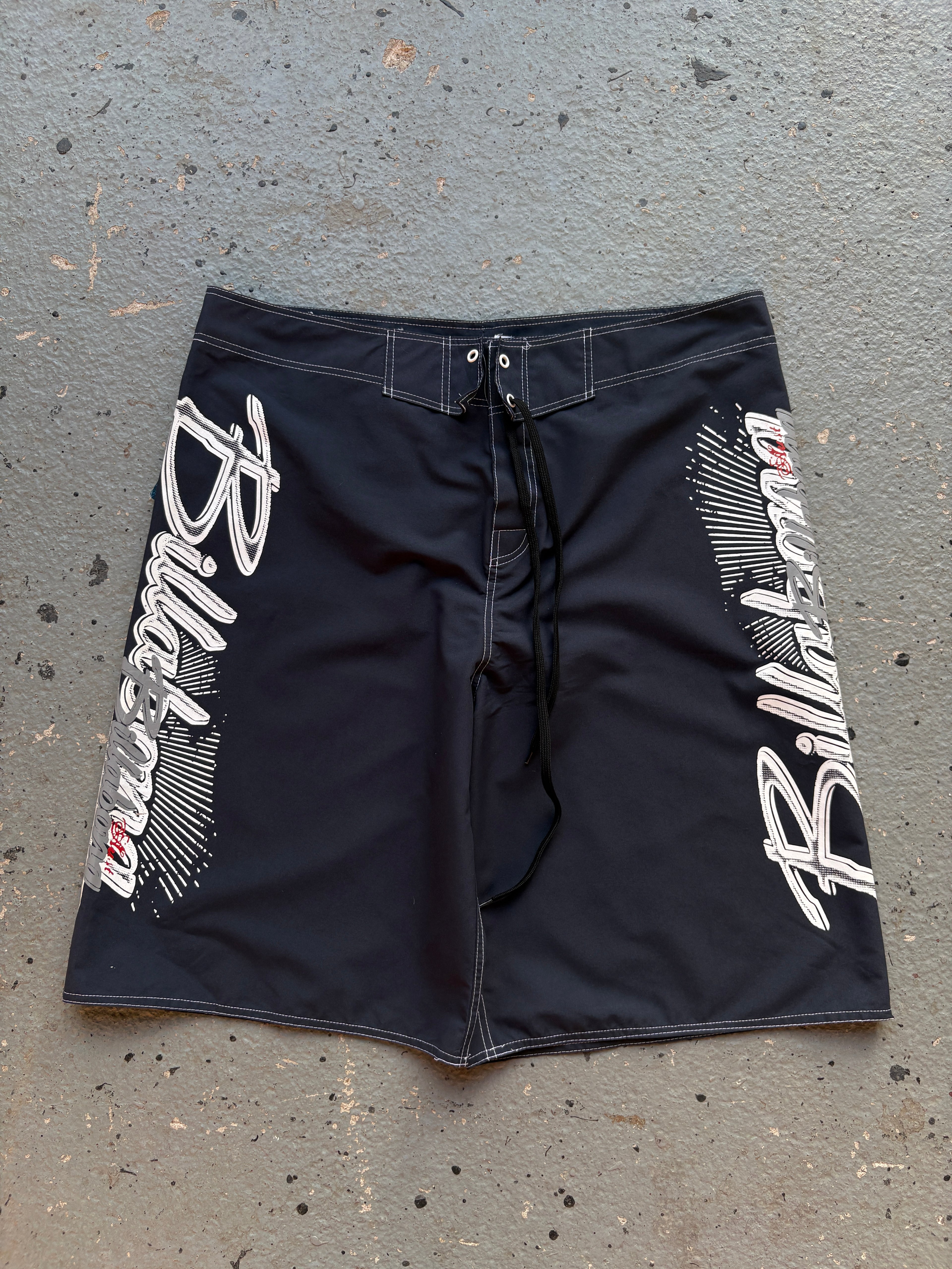 2000s Billabong Boardshorts Spellout Navy / White