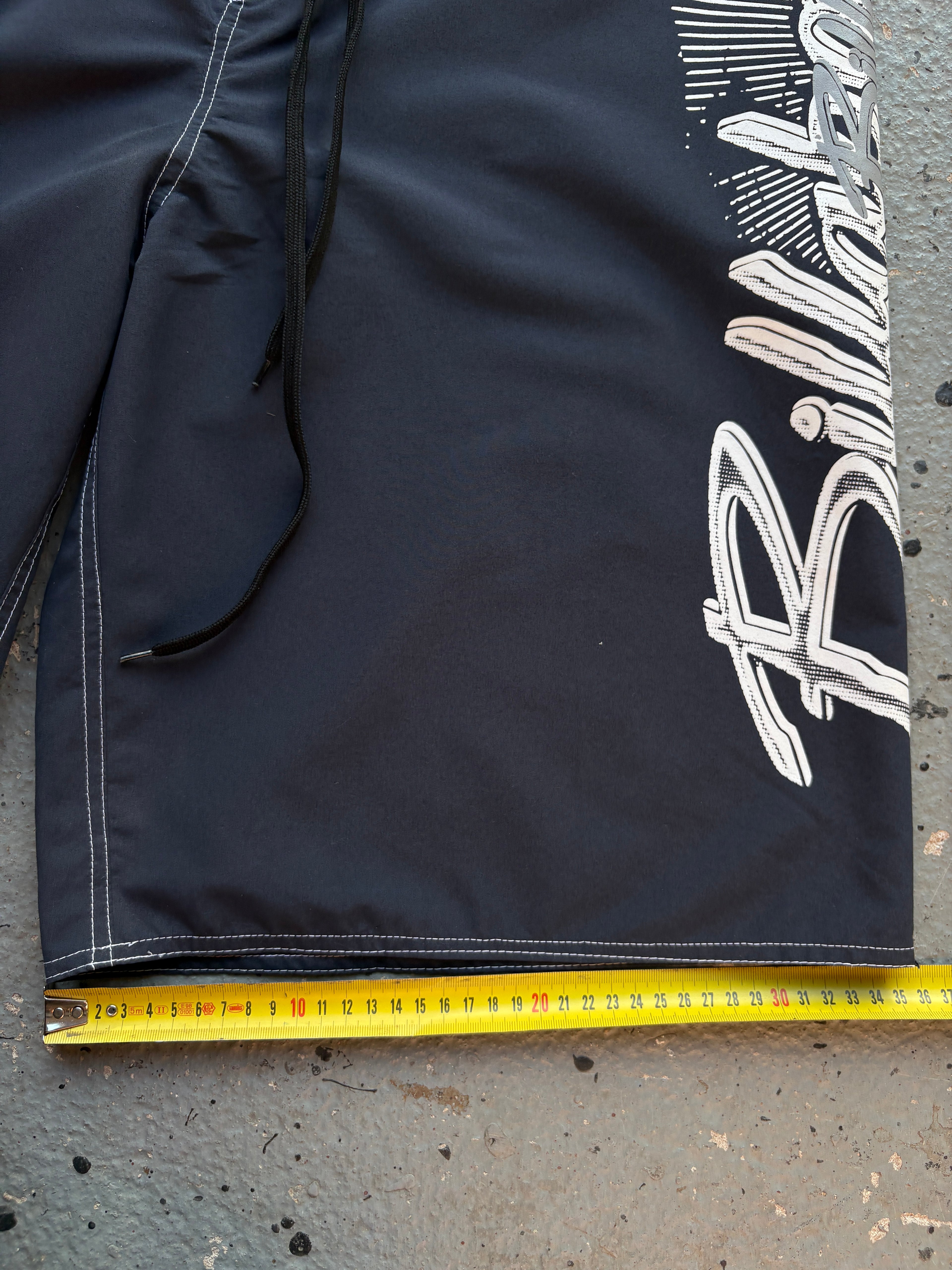 2000s Billabong Boardshorts Spellout Navy / White