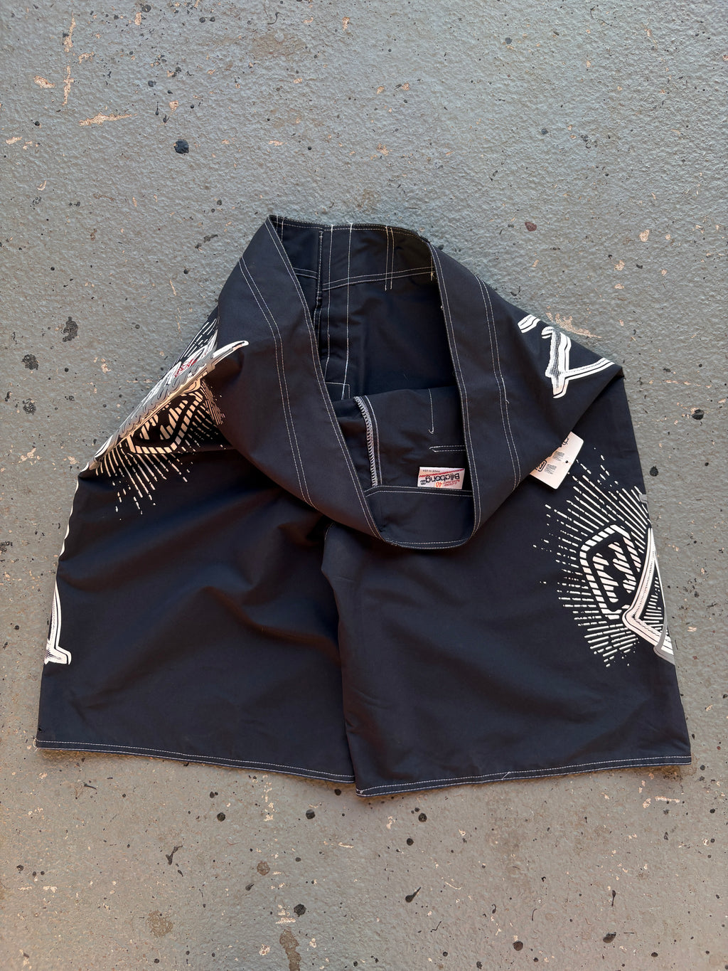 2000s Billabong Boardshorts Spellout Navy / White