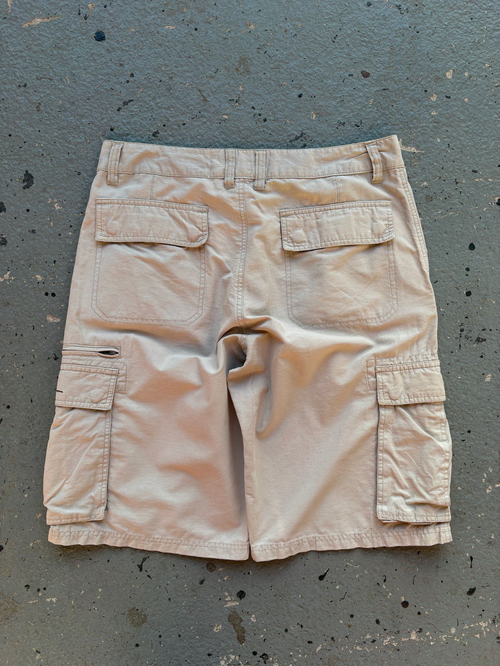 2000s Quiksilver Cargo Small Spellout Cargo Shorts